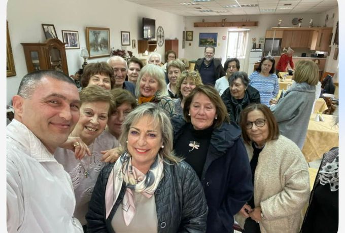 Τέτα Μπονάτσου: Δωρεάν πρόγραμμα Tai Chi στα ΚΑΠΗ του Δήμου Κορινθίων με μεγάλη συμμετοχή